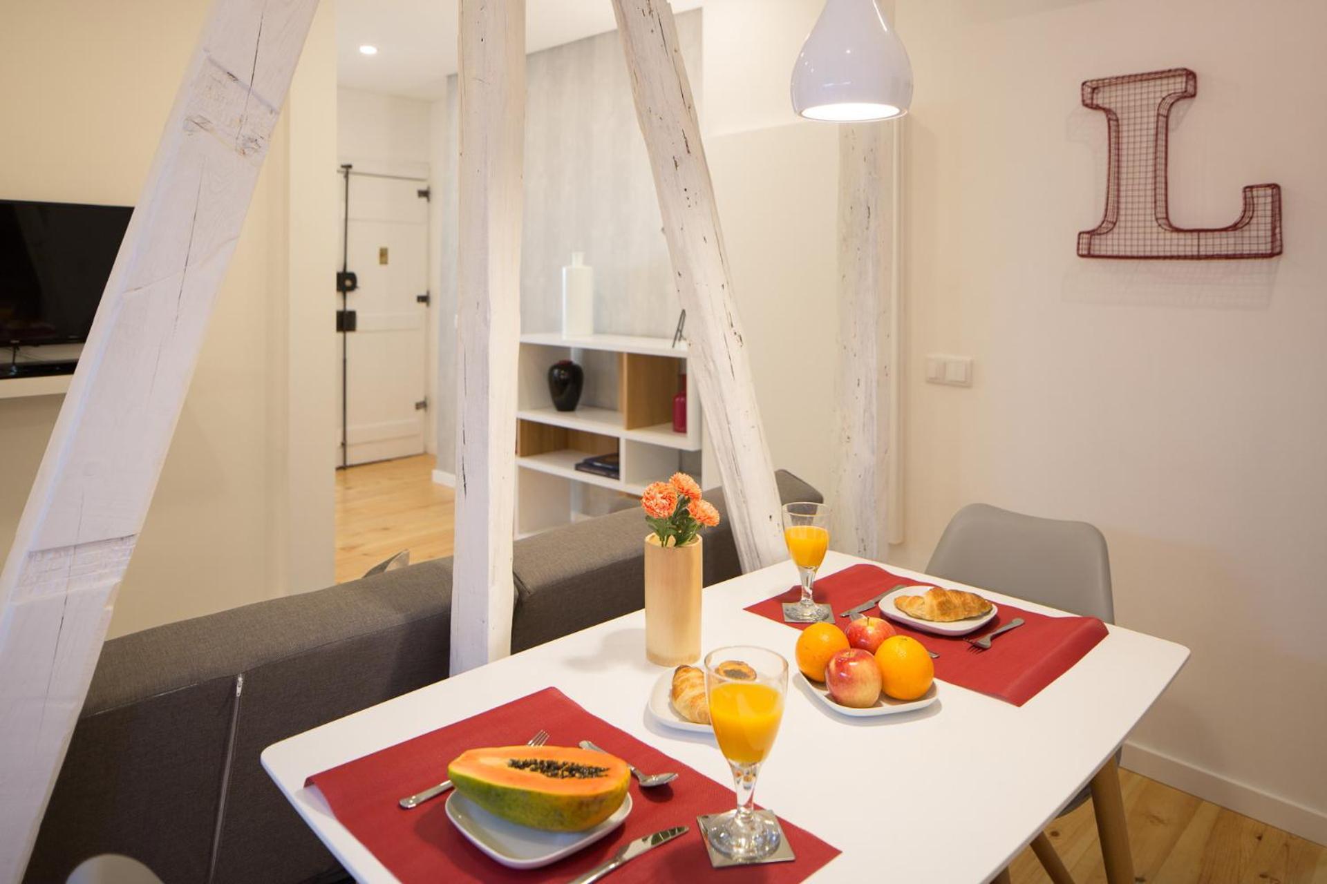 Apartamento - Mouraria - Ttl316 *
